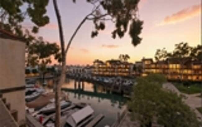 Building Photo - LIMITED-TIME INCENTIVE | Rent Credit Available on 12- or 15-Month Lease Save $1800 to $2100 for l...