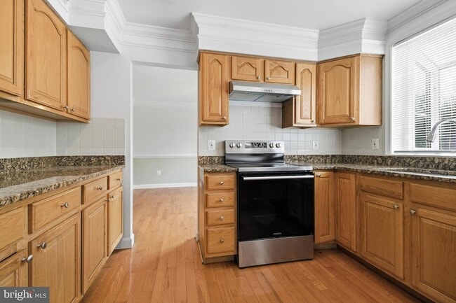 Building Photo - 14301 Perrywood Dr