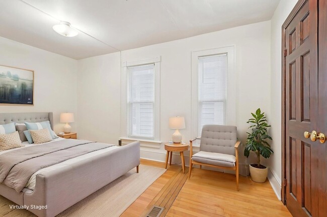 Building Photo - 1660 N Marshall St