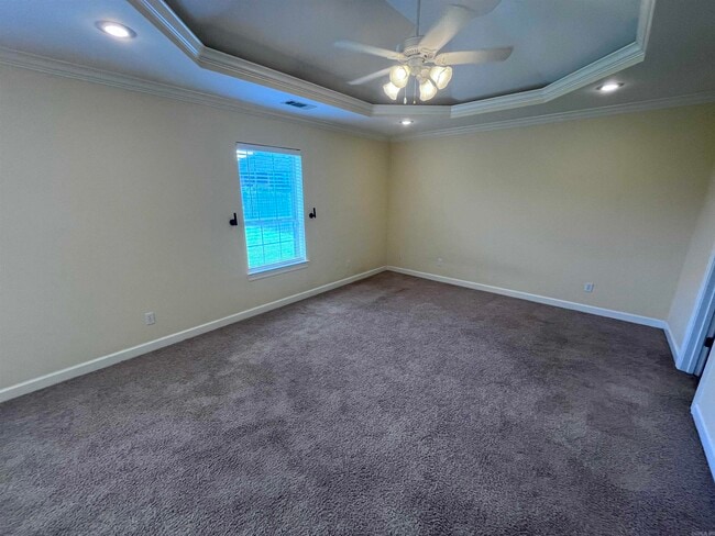 Building Photo - 1808 Airborn Dr