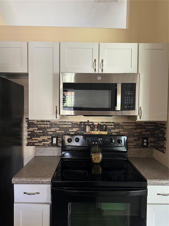 Building Photo - 847 Blanc Ct