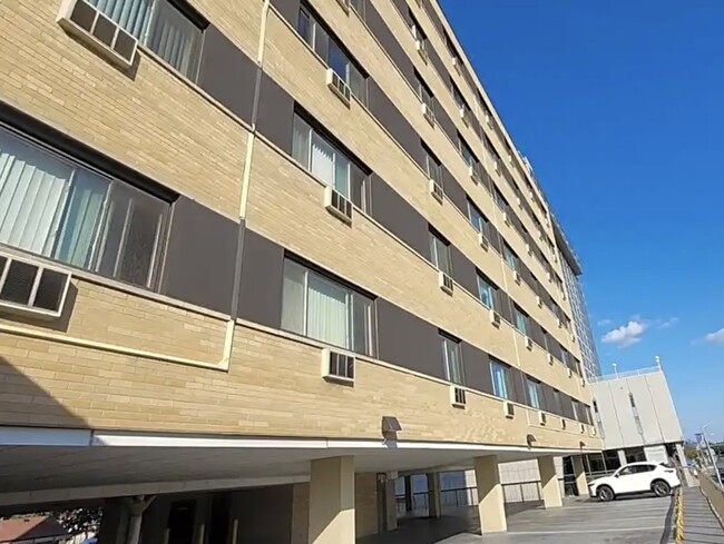 Building Photo - 7300 W North Ave