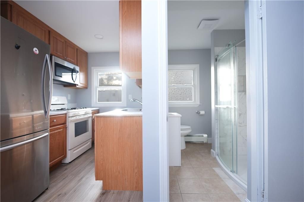 Building Photo - 74 Hawes St