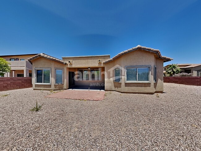 Building Photo - 7626 E Shadybrook Ln