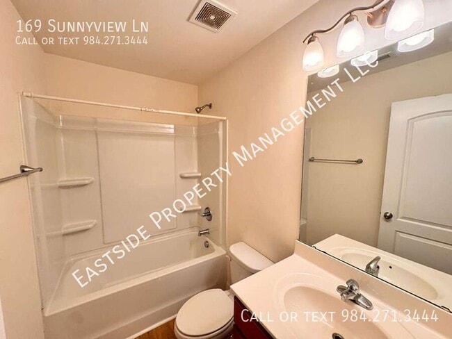 Building Photo - 169 Sunnyview Ln