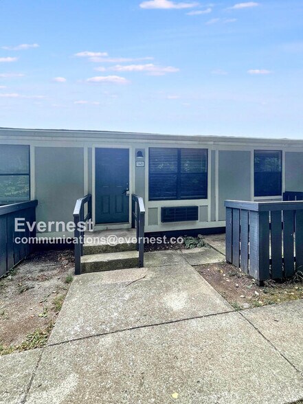 Primary Photo - 148 Safe Harbor Dr