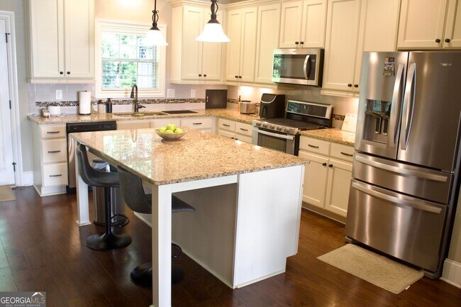 Building Photo - 2559 Willow Fld Xing