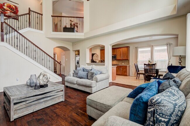 Building Photo - 14014 Mohave Way Dr