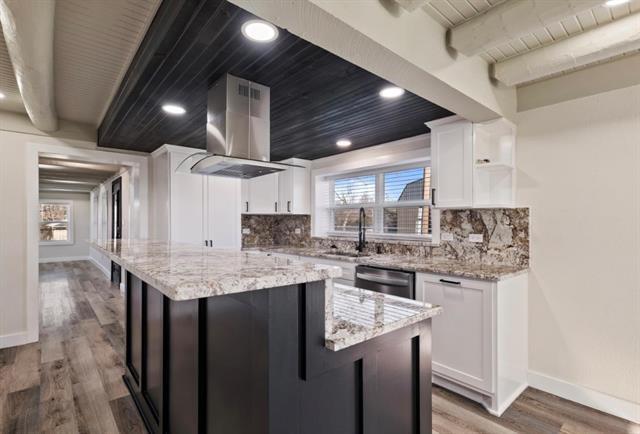 Building Photo - 400 Timber Wild Dr