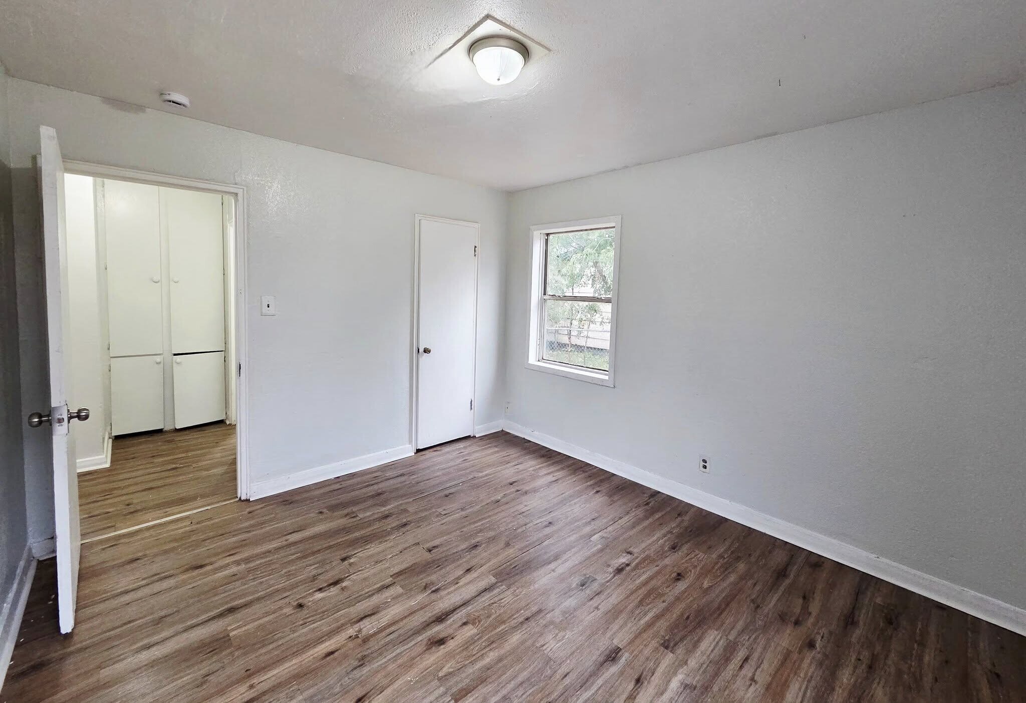 Building Photo - 1504 Sycamore St