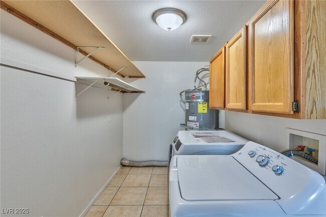 Building Photo - 6983 Appleton Dr