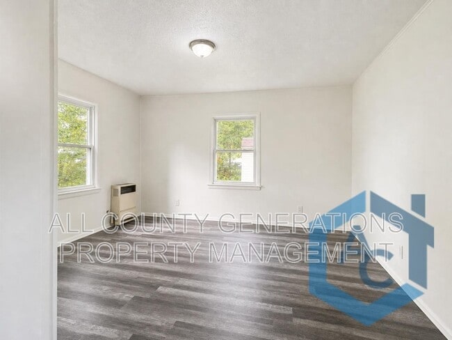 Building Photo - 12308 Sobieski Ave
