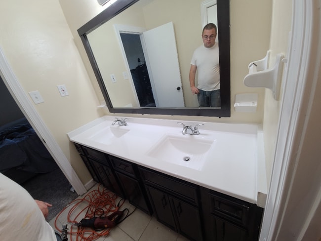 Building Photo - 8116 Tidal Rd