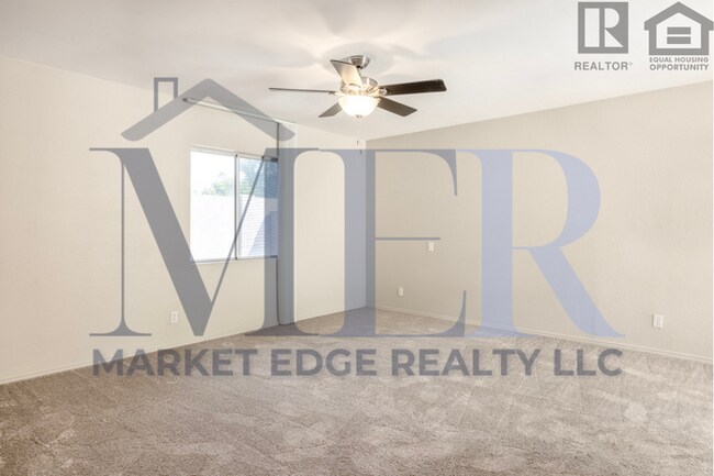 Building Photo - 4Bed/2.5Bath House at 56th/Cactus! $399 MOVE-IN SPECIAL! Move-In Ready on 04/09/2026!