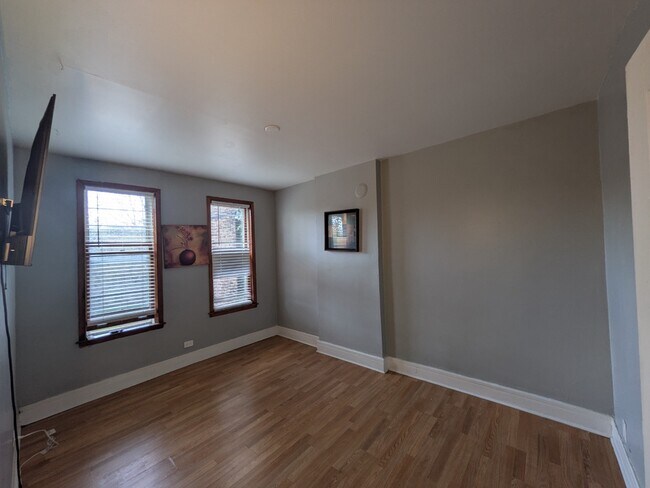 Building Photo - Updated 2BR/1BA in Pullman – Internet Incl...