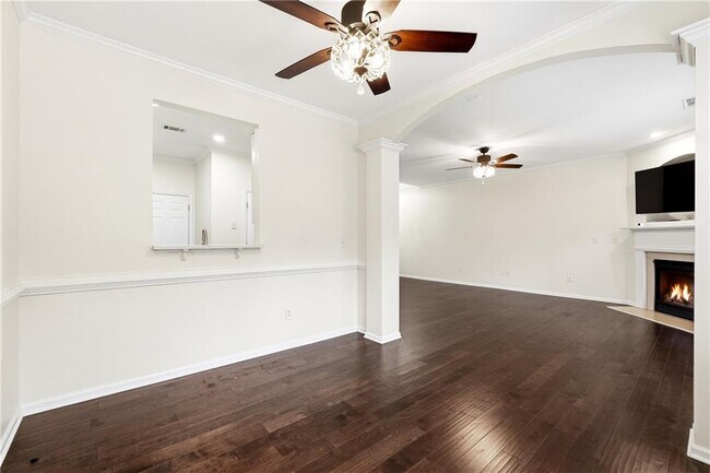 Building Photo - 2700 Ridge Run Tr