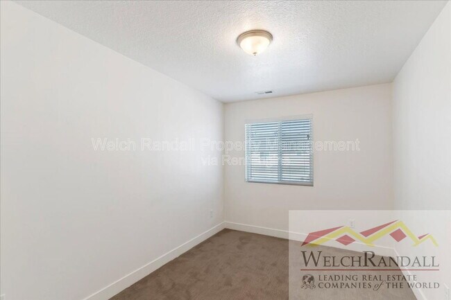 Building Photo - 1173 Shady Brook Ln S