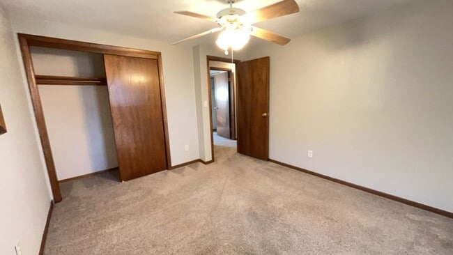 Building Photo - Fantastic Home in North Loveland