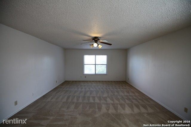 Building Photo - 4 br, 2.5 bath House - 8234 Chestnut Manor Dr