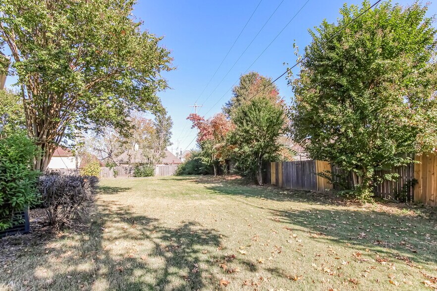 Building Photo - 7678 Mineral Crest Cir N