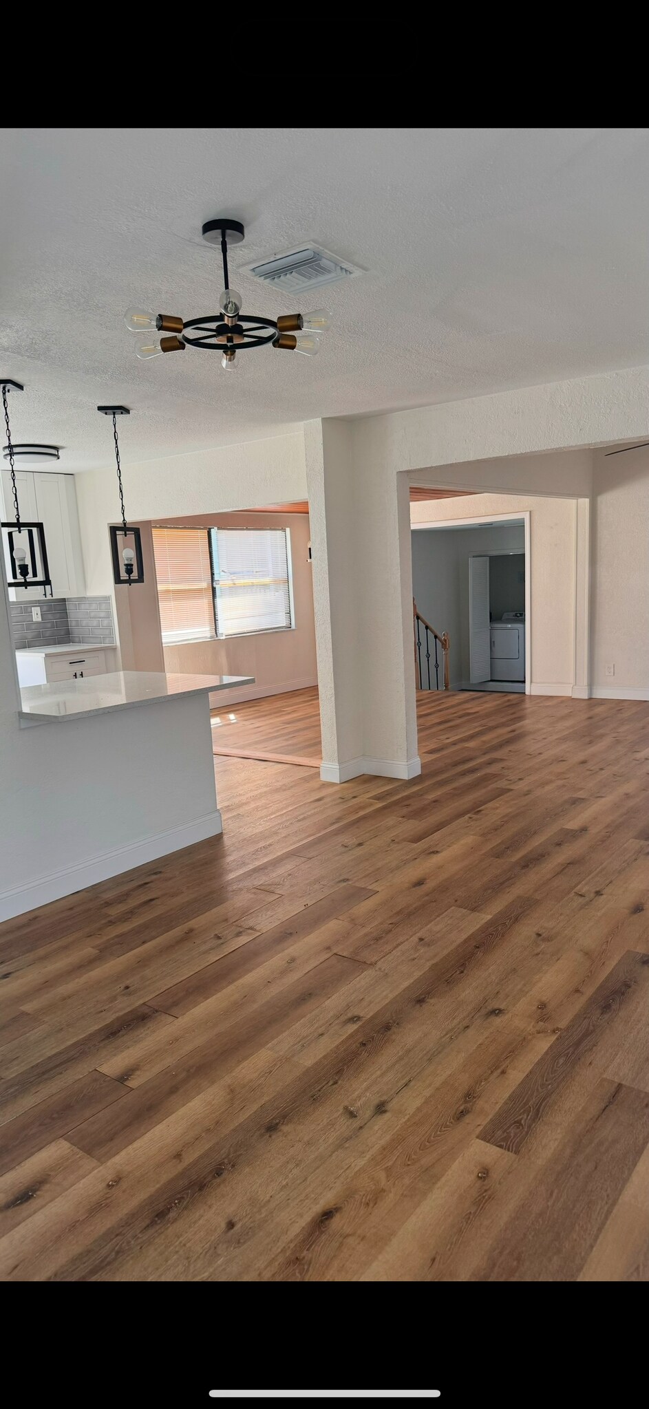 Building Photo - 4594 10th Ave N