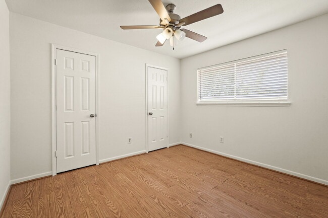 Building Photo - Recently updated 3-bedroom, 2-bath home in...