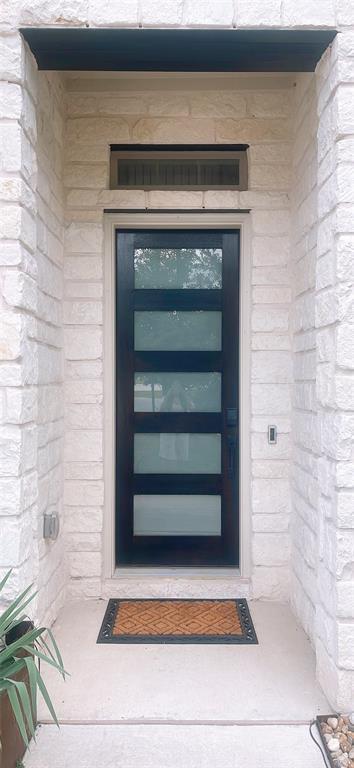 Building Photo - 13021 Mitica Dr