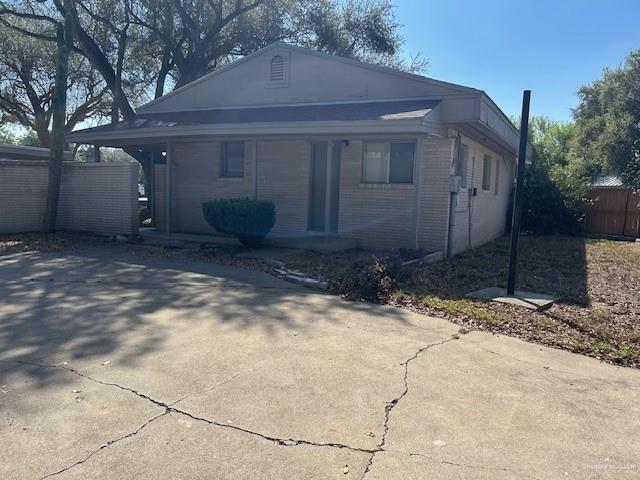 Building Photo - 23 Grovewood Ave