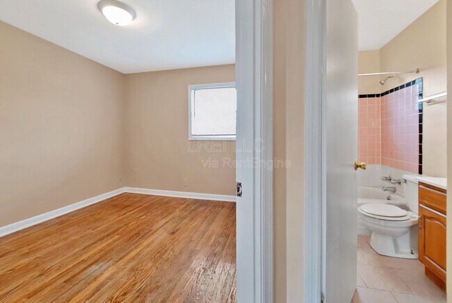 Building Photo - 4301 Norene Ln