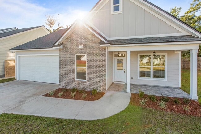 Building Photo - 1575 Cherry Blossom Cir