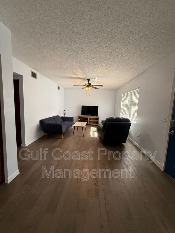 Building Photo - 40 1st Ave