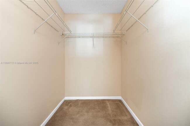 Building Photo - 10869 W Clairmont Cir