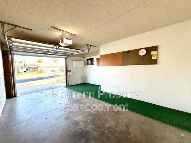 Building Photo - 26475 McCall Blvd