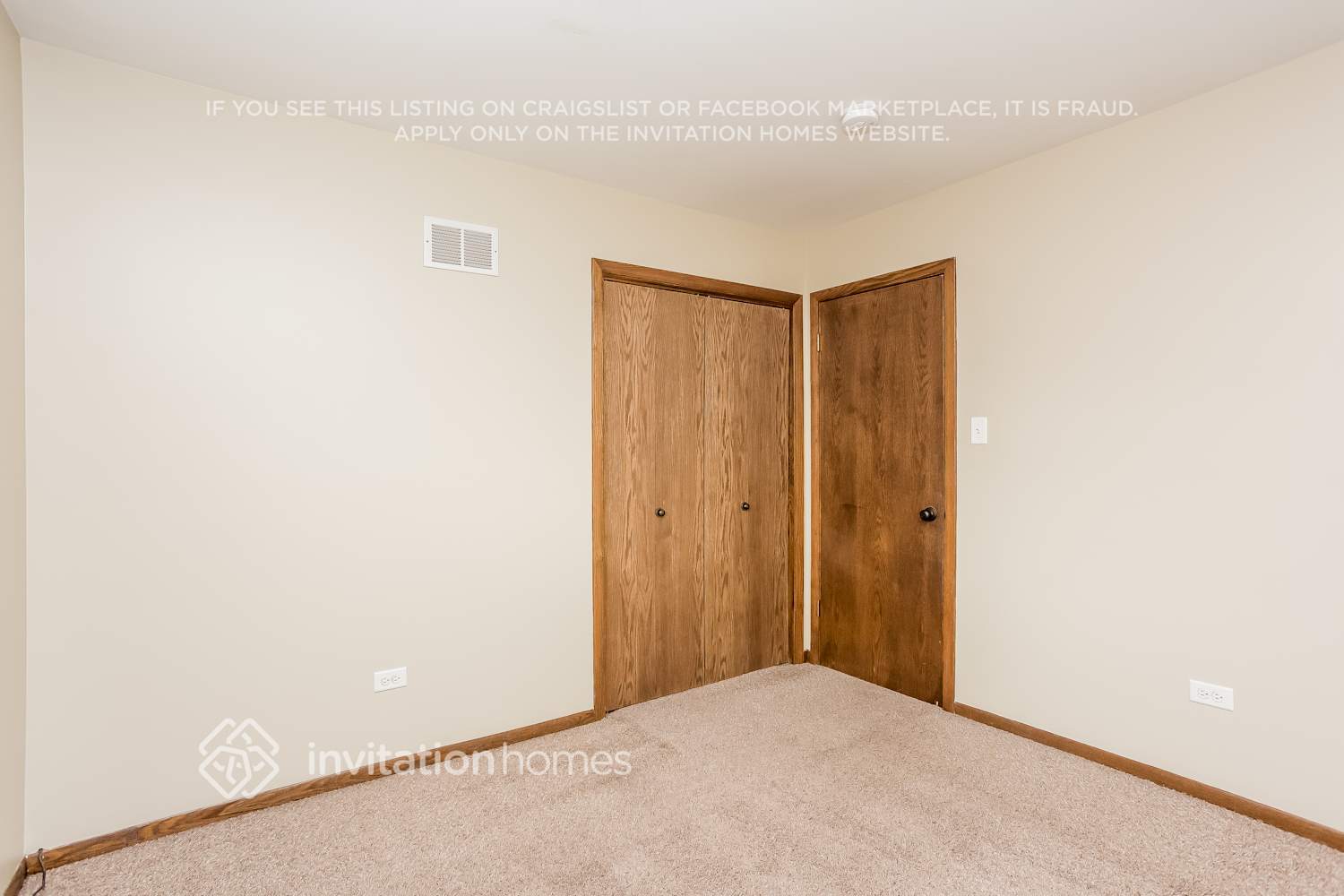 Building Photo - 8308 S 77th Ct