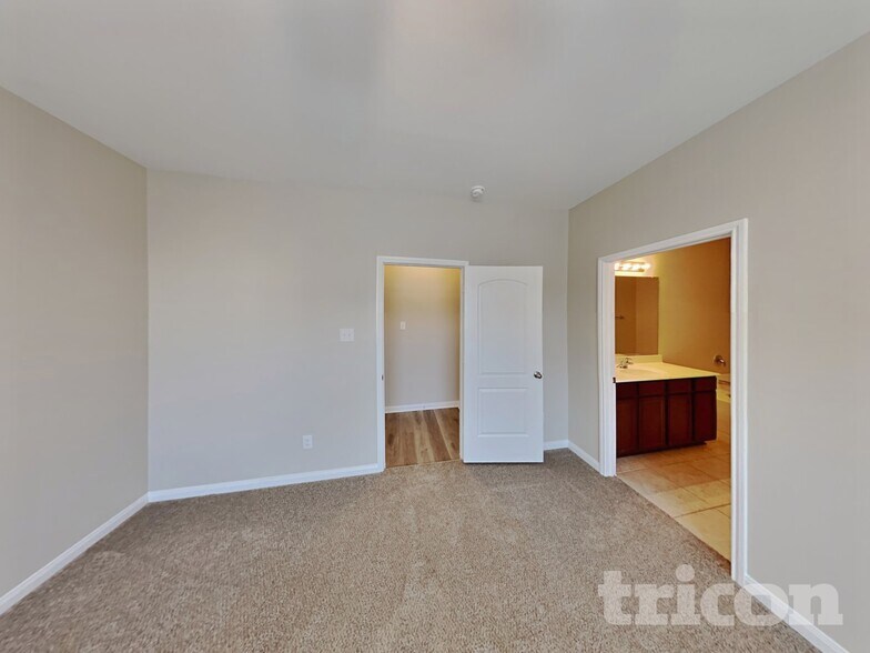 Building Photo - 131 Mount Vernon Ln