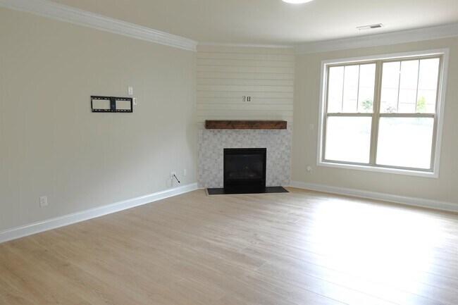 Building Photo - 24 Noble Wing Ln