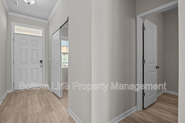 Building Photo - 316 Willard Frst Dr