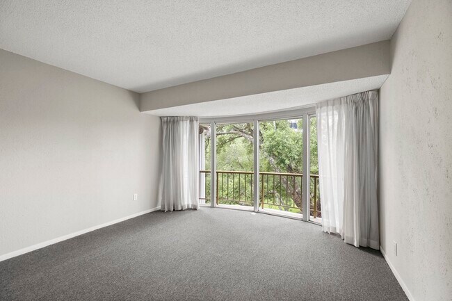 Building Photo - 5050 Ambassador Way