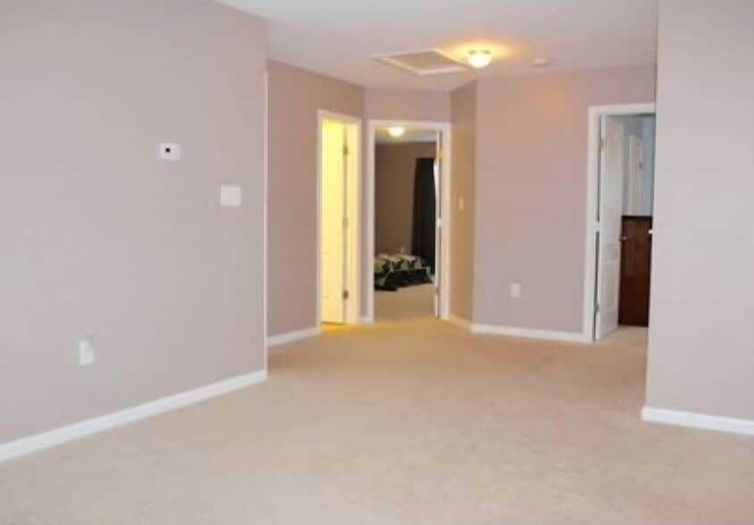 Building Photo - 613 Pecan Grove Loop