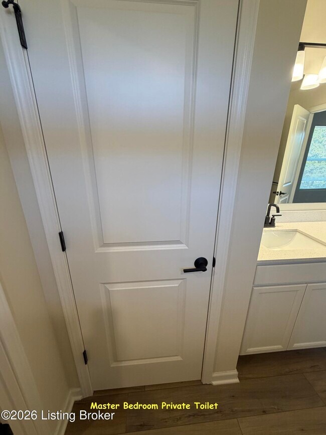 Building Photo - 16906 Aiken Rdg Cir