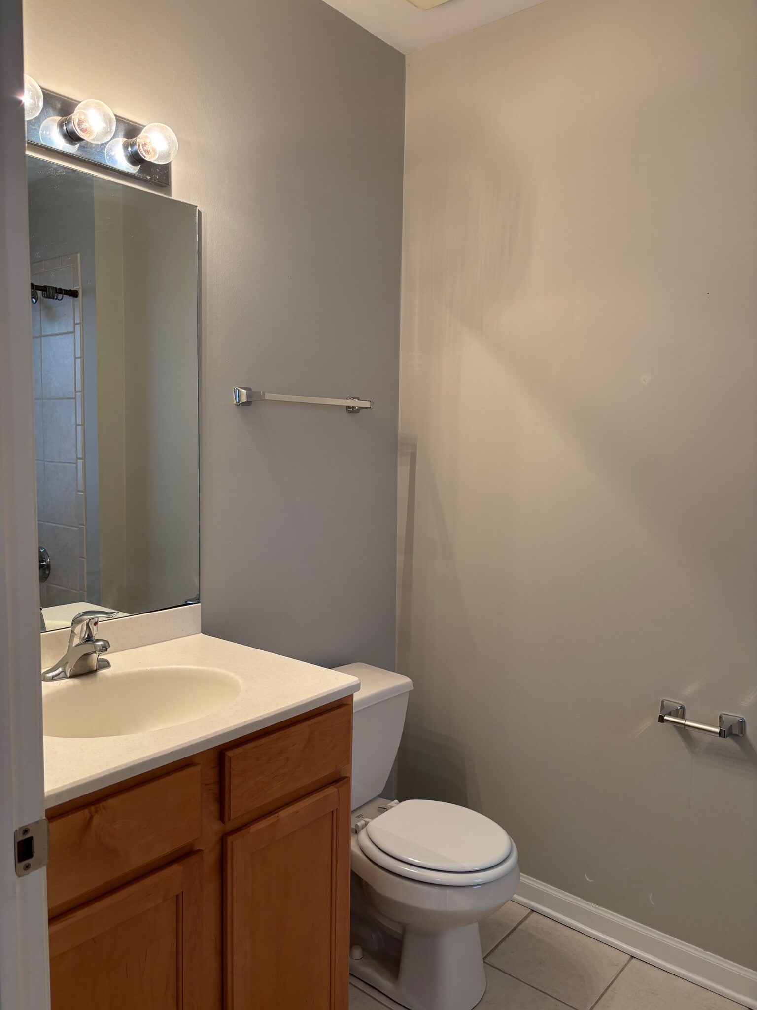Bathroom - 331 E 17th St