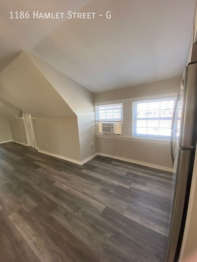 Building Photo - Spacious One Bed in Downtown Columbus