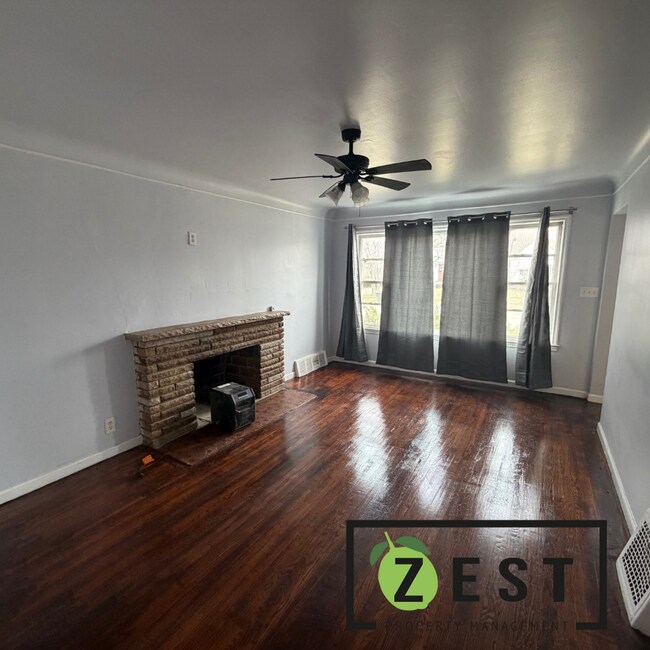 Building Photo - OPEN HOUSE- 4/11! 1PM-130PM! Amazing 3 Bedroom 1 Bathroom - $1,225.00