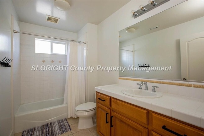 Building Photo - AVAILABLE JUNE - Spacious Home in Arroyo Grande - 3 Bedroom / 2.5 Bathroom