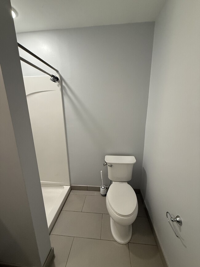 Building Photo - 367 Harvard St