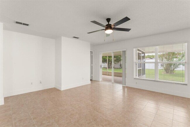 Building Photo - 13050 Prairie Meadows Dr