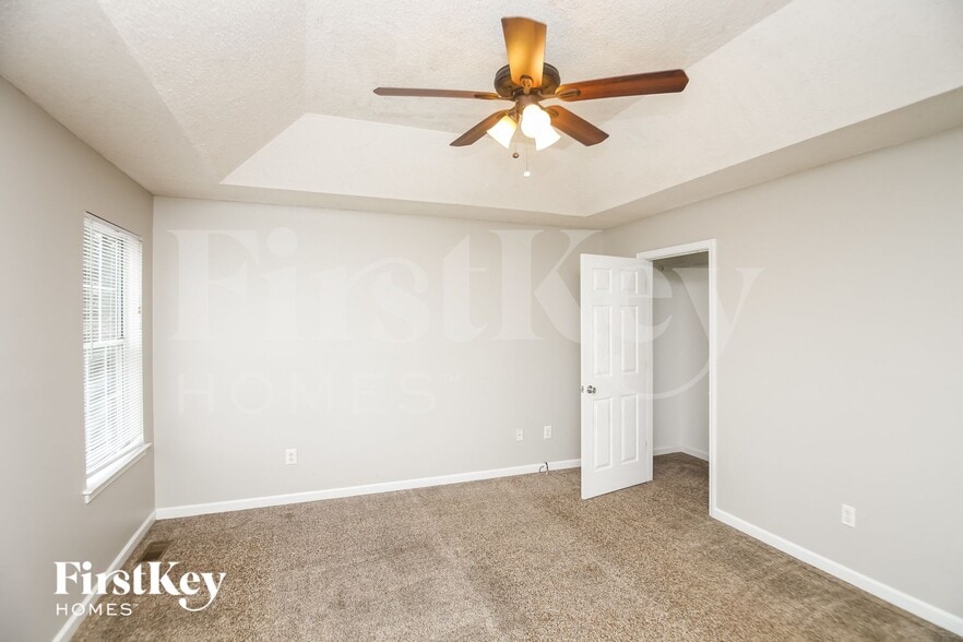 Building Photo - 43 Ashwood Dr