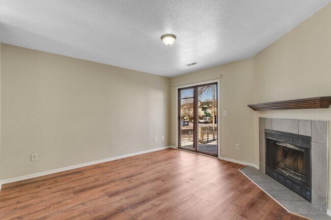 Building Photo - 1168 Mazatlan Cir