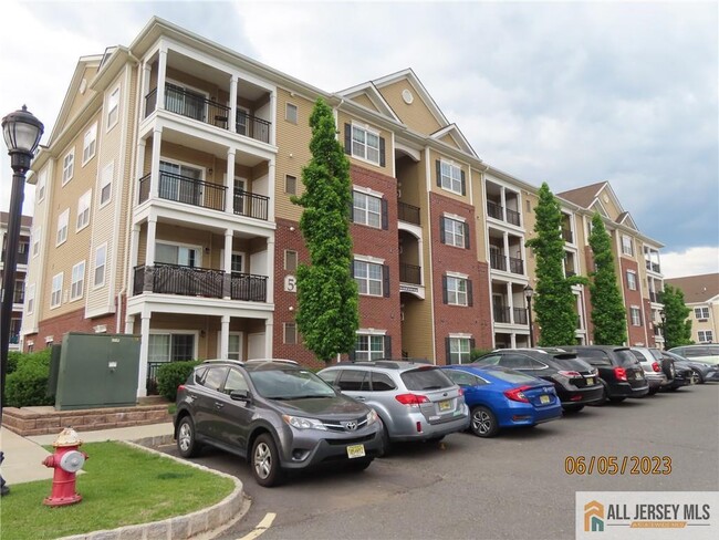 Building Photo - 544 E Celebration Way