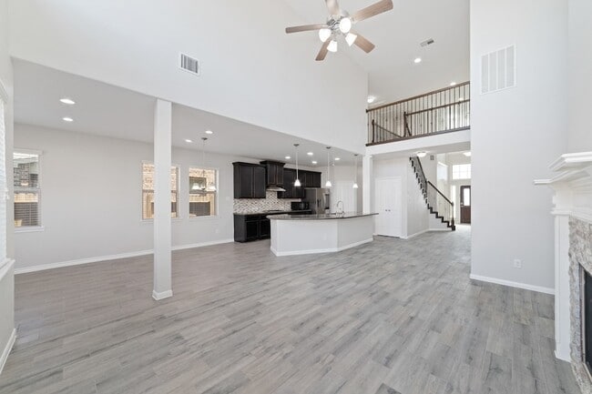 Building Photo - 11911 Cittanova Dr